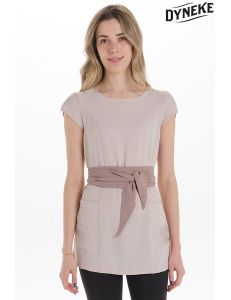 Casaca beige con cinturón