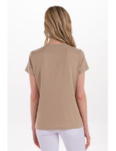 Casaca beige mujer con trabillas raso